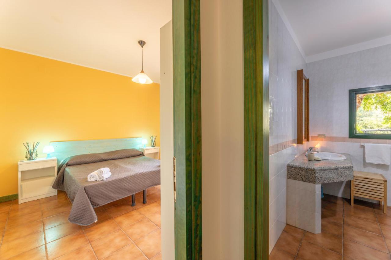 Apartment I Mirti Bianchi - Bilo 4 By Interhome Santa Teresa Gallura Kültér fotó